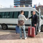 Descubra a conveniência do serviço de translado para turistas: Dicas para uma viagem tranquila